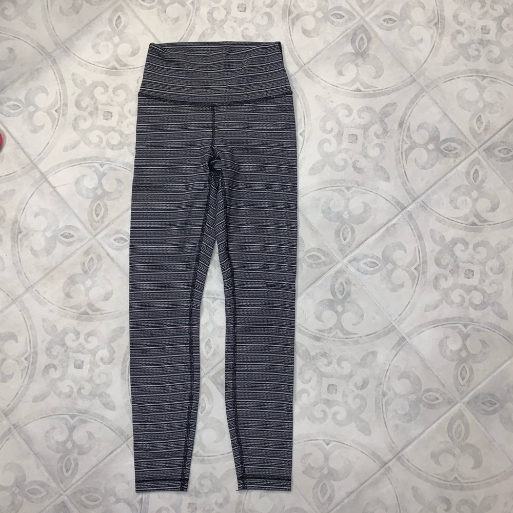 lululemon wunder under